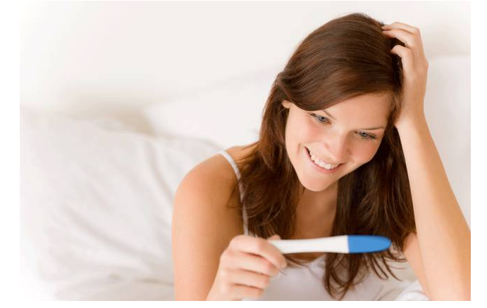 备孕的时候，测出两道杠后，你该什么？